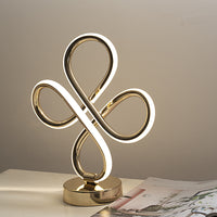 CLOVER - Minimalist Table Lamp
